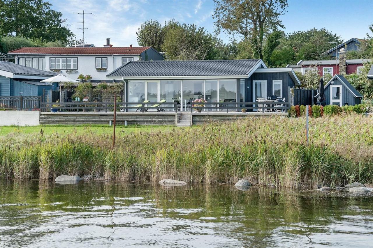 Eksklusiv Feriebolig Med Panoramaudsigt Vila Munkebo Exterior foto