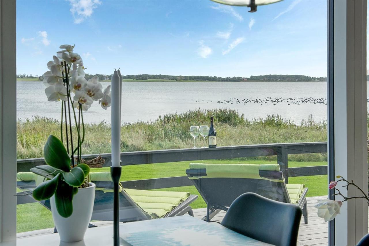 Eksklusiv Feriebolig Med Panoramaudsigt Vila Munkebo Exterior foto